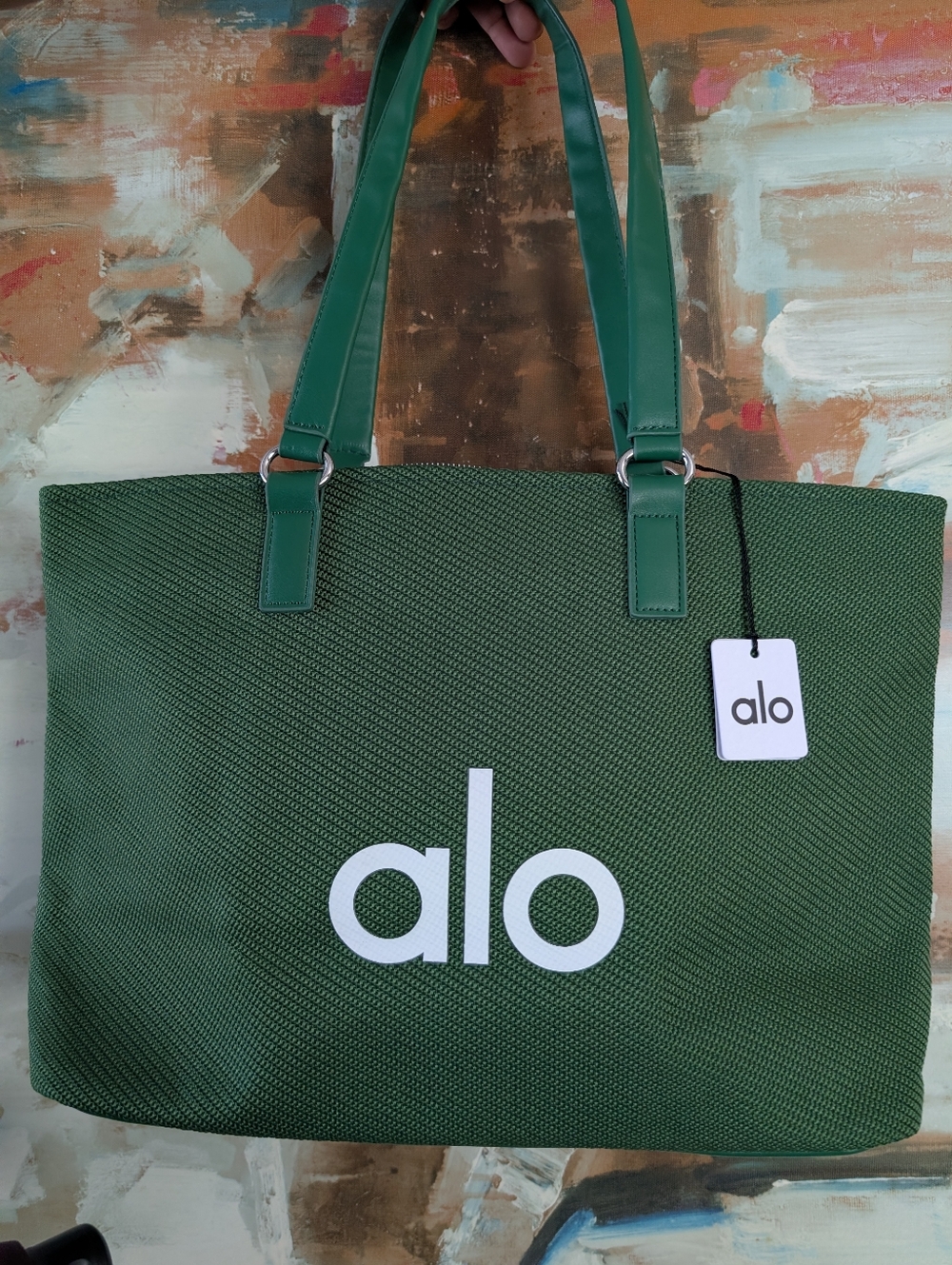 Alo Yoga Tote Hand bag  Color Green  !!